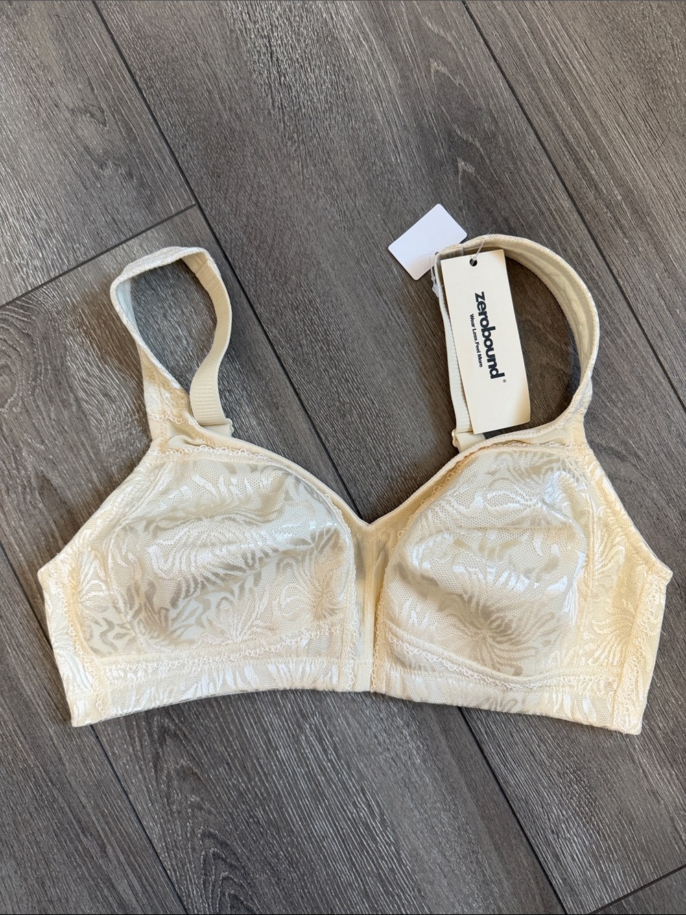 ZeroBound Cream Lace Wireless Comfort Bra
